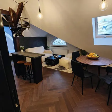 公寓 Styczynskiego 2 Premium Topfloor